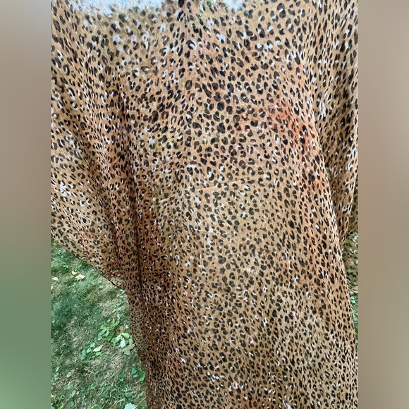 🐆⛱️👙V-Neck Sheer Maxi Leopard Print Swimsuit Cover Up / Poncho / Beach & Pool - Picture 14 of 17